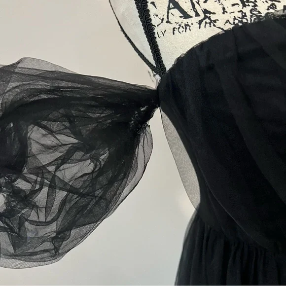 Lulu’s Divine dreamer tulle off the shoulder midi dress Ladies size small Black - Picture 3 of 12